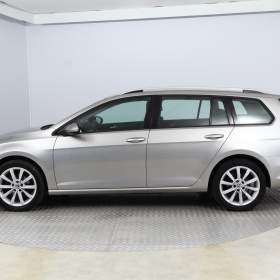 Foto inzerátu VW Golf 1.0 TSI