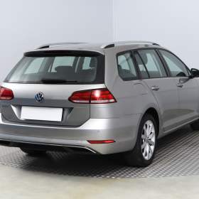 Foto inzerátu VW Golf 1.0 TSI