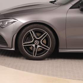 Foto inzerátu Mercedes CLA 200