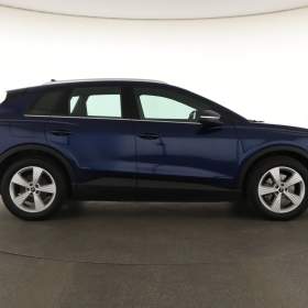 Foto inzerátu Audi Q4 e-tron 35 e-tron