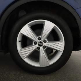Foto inzerátu Audi Q4 e-tron 35 e-tron