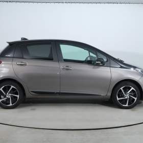 Foto inzerátu Toyota Yaris 1.5 Dual VVT-i