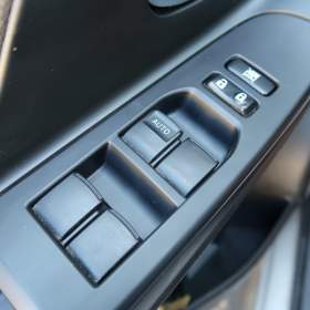 Foto inzerátu Toyota Yaris 1.5 Dual VVT-i