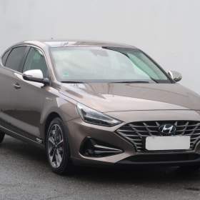 Hyundai i30 Fastback 1.6 CRDi MHEV / 19895540