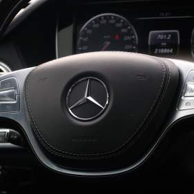 Foto inzerátu Mercedes S S 500 4MATIC