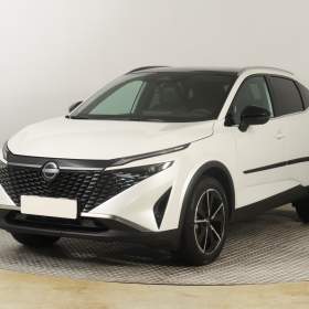 Foto inzerátu Nissan Qashqai 1.3 DIG-T MHEV
