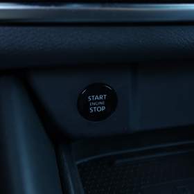 Foto inzerátu Nissan Qashqai 1.3 DIG-T MHEV