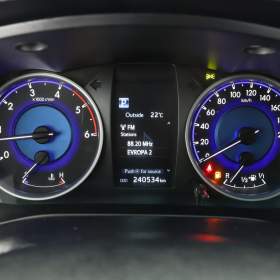Toyota Hilux 2.4 D- 4D / 19895844
