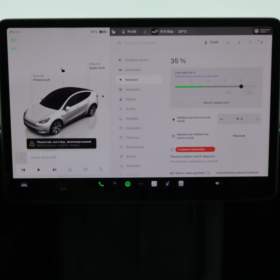 Tesla Model Y Long Range AWD 79kWh / 19895869