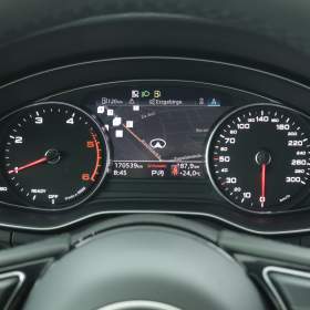 Audi A4 2.0 TDI / 19897557