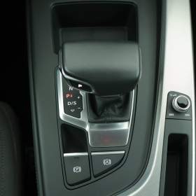 Foto inzerátu Audi A4 2.0 TDI