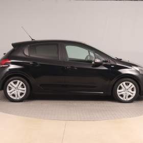 Foto inzerátu Peugeot 208 1.6 BlueHDi