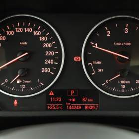 BMW X1 xDrive20d / 19897620