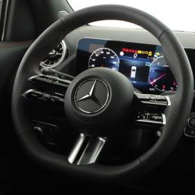 Mercedes GLA GLA 200 d 4MATIC / 19898004