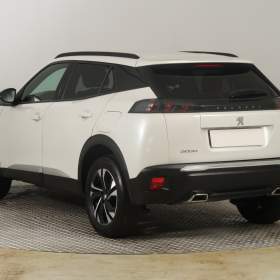 Foto inzerátu Peugeot 2008 1.2 PureTech