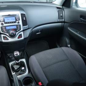 Foto inzerátu Hyundai i30 1.6 CVVT