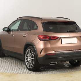 Foto inzerátu Mercedes GLA GLA 220 d 4MATIC