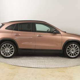Foto inzerátu Mercedes GLA GLA 220 d 4MATIC