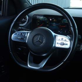 Foto inzerátu Mercedes GLA GLA 220 d 4MATIC