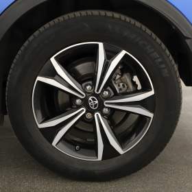 Foto inzerátu Toyota C-HR 1.8 Hybrid