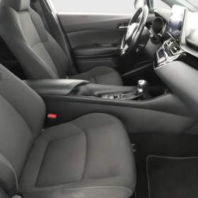 Foto inzerátu Toyota C-HR 1.8 Hybrid