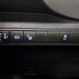 Foto inzerátu Toyota Corolla 1.8 Hybrid