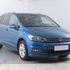 VW Touran 1.5 TSI / 19900654