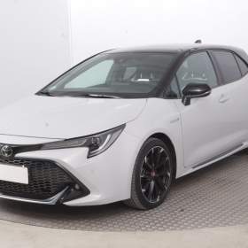 Foto inzerátu Toyota Corolla 1.8 Hybrid