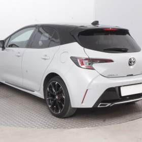 Foto inzerátu Toyota Corolla 1.8 Hybrid