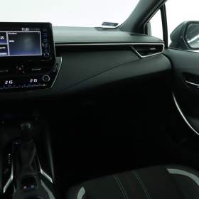 Foto inzerátu Toyota Corolla 1.8 Hybrid