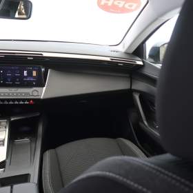 Foto inzerátu Peugeot 308 1.2 PureTech