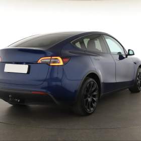 Foto inzerátu Tesla Model Y Long Range AWD 79kWh