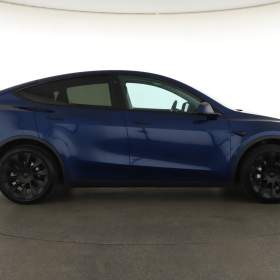 Foto inzerátu Tesla Model Y Long Range AWD 79kWh