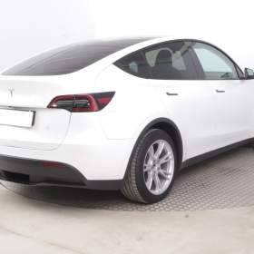 Foto inzerátu Tesla Model Y RWD LFP 60kWh
