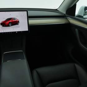 Foto inzerátu Tesla Model Y RWD LFP 60kWh