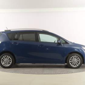 Foto inzerátu Toyota Verso 1.6 D-4D
