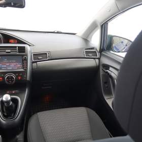 Foto inzerátu Toyota Verso 1.6 D-4D