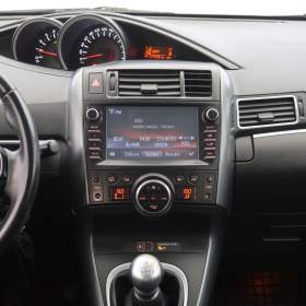 Foto inzerátu Toyota Verso 1.6 D-4D