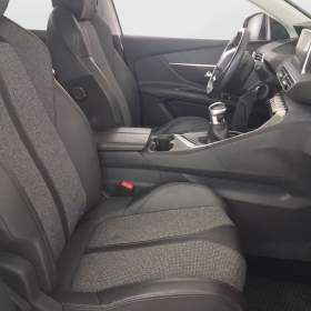 Foto inzerátu Peugeot 3008 1.2 PureTech