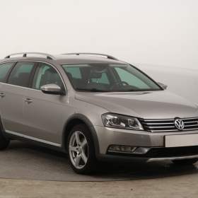 VW Passat 2.0 TDI / 19903875