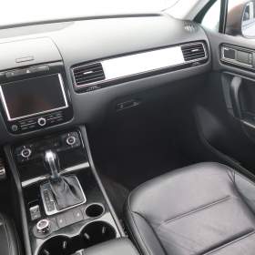 Foto inzerátu VW Touareg 3.0 TDI