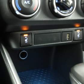Foto inzerátu Toyota Yaris 1.5 VVT-i