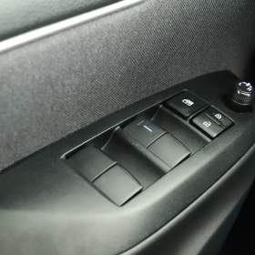 Foto inzerátu Toyota Yaris 1.5 VVT-i