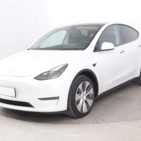 Foto inzerátu Tesla Model Y Long Range AWD 75kWh