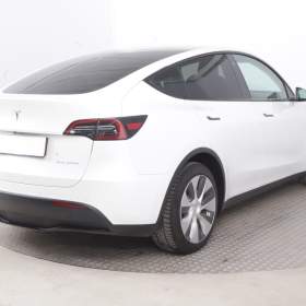 Foto inzerátu Tesla Model Y Long Range AWD 75kWh