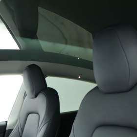 Foto inzerátu Tesla Model Y Long Range AWD 75kWh