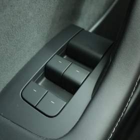 Foto inzerátu Tesla Model Y Long Range AWD 75kWh