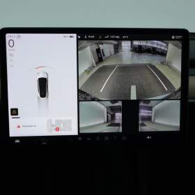 Foto inzerátu Tesla Model Y Long Range AWD 75kWh