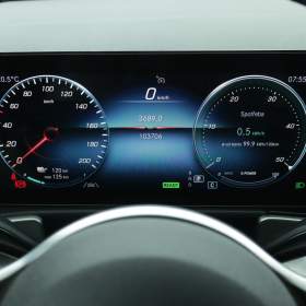 Foto inzerátu Mercedes EQB EQB 300 4MATIC
