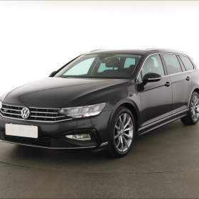 VW Passat 2.0 TDI / 19907358